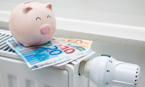 Energopoukážky už putujú do schránok. Kto si ich môže vyzdvihnúť, kde a dokedy sú platné?