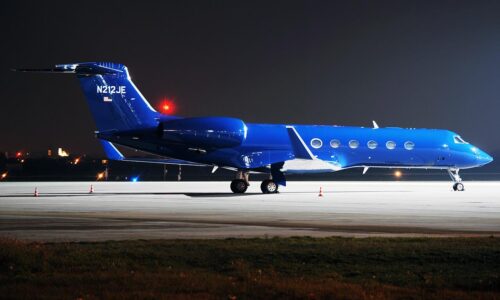 Nie si príťaž. Si môj priateľ. Rád by som Ťa privítal, píše kontakt Epsteinovi pred príletom do Bratislavy