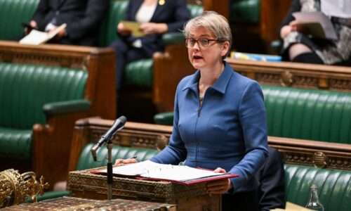 Británia uvalila sankcie na iránskych predstaviteľov vrátane ministra vnútra