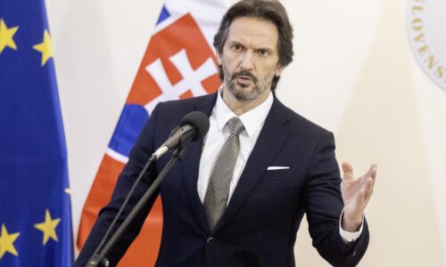 Kaliňák: Pri volebných obvodoch treba rešpektovať samosprávne rozhodnutia