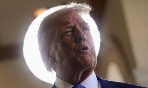 Kremeľ: USA zatiaľ neodpovedali na návrh Ruska dobrovoľne dodržiavať New START