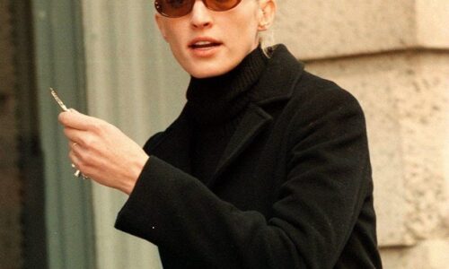 Carolyn Bessette-Kennedy's Iconic '90s Style Moments
