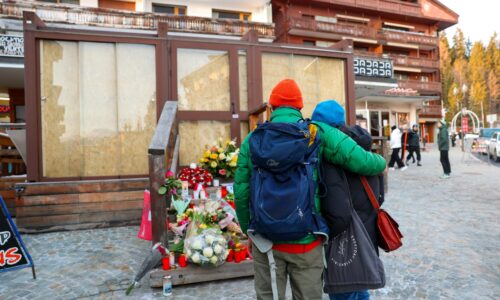 Mestečko Crans-Montana podporí rodiny obetí požiaru v bare viac než miliónom eur