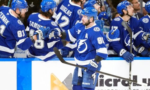 NHL: Tampa vyhrala štvrtýkrát za sebou, Kučerov mal gól a tri asistencie