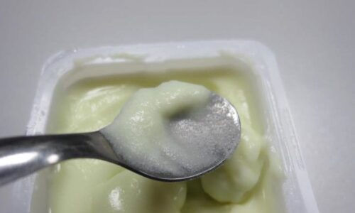 Pozor na nebezpečný termix: Je cítit spáleným plastem a dezinfekcí. Řetězce vrací peníze