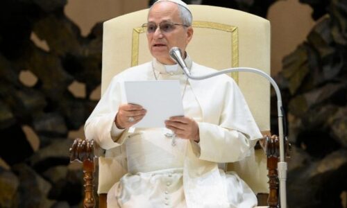 Pápež mocne vyzval k odzbrojeniu i k modlitbám za Ukrajinu