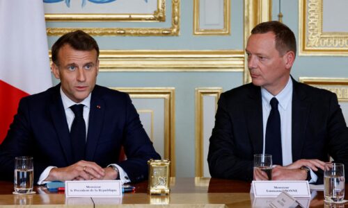 Macronov poradca rokoval podľa médií v utorok s predstaviteľmi Kremľa, cieľom bolo nadviazať dialóg
