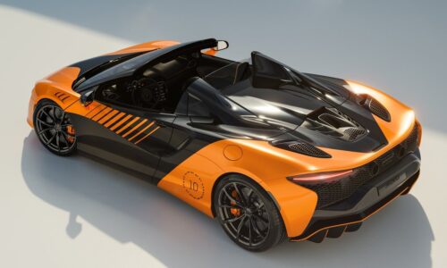 McLaren Artura Spider: Oslava historického triumfu!