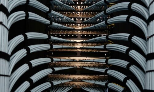 Seriál o záhadách: Môže dôjsť k celosvetovému výpadku internetu? Aké je najtmavšie miesto vo vesmíre?