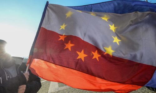 Do Rzeczy: 24,5% Poliakov by podporilo odchod Poľska z EÚ