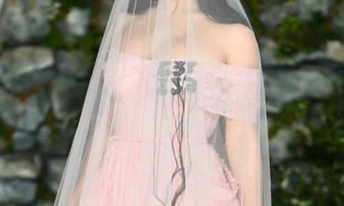 Charli XCX Channels Gothic Bridal Drama at the 'Wuthering Heights' Premiere