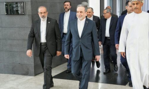 Irán označil rokovania s usa v ománe za pozitívne, obe strany sa dohodli na pokračovaní rozhovorov