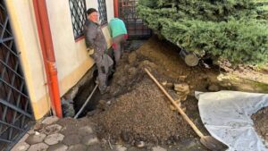 Vykopaná plechová známka patrí k najnovším úlovkom mikulášskych múzejníkov. odhalia storočia príbeh žobráka, ktorý ju nosil?