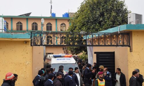 K útoku v mešite v Islamabade sa prihlásil Islamský štát