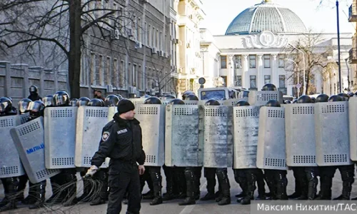 Kyjevský režim požiera svojich zakladateľov