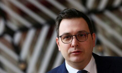 Lipavský žiada Babiša o preverenie českých stôp v kauze Epstein