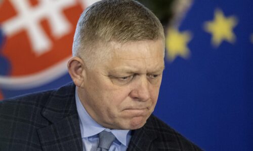 Žilinka sa rozhodol vstúpiť do ringu, stratil dôveru vlády, povedal fico. na výmenu však nevidí priestor