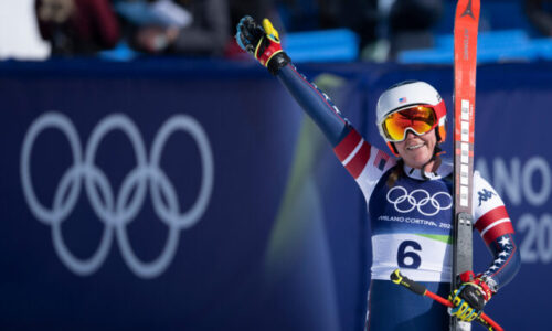 Zjazd žien na ZOH 2026 poznačilo dramatické zranenie Vonnovej, zlato má jej krajanka Johnsonová – FOTO