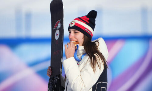 Češka maděrová získala zlato v paralelnom obrovskom slalome, ledeckej sen o hetriku sa rozplynul