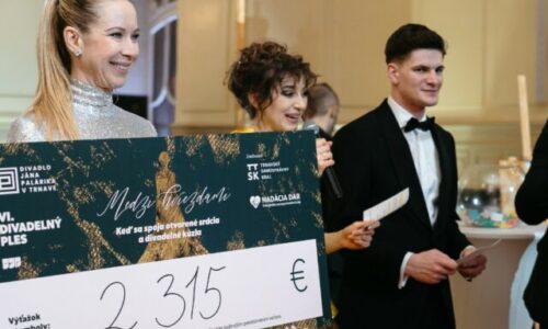 Výťažok zo šiesteho ročníka plesu v Trnave pomôže ľuďom v ťažkých životných situáciách – FOTO