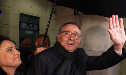 Portugalsko má nového prezidenta: Zvolení Segura provázela ničivá bouře. Nepřežil ji záchranář