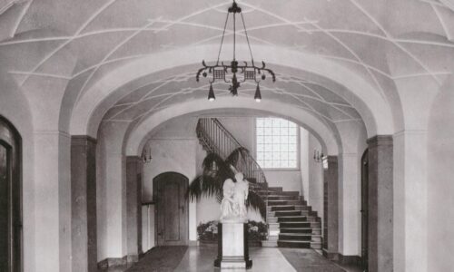 Milión českých korún za stratenú sochu. rodina löw-beerovcov pátra po zmiznutom diele z brnianskej vily