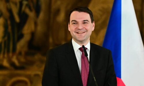 Macinka: Pavel se do Mnichova vydá. Já pojedu bez něj, v autě se spalovacím motorem