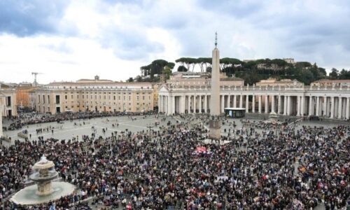 Lev XIV.: Pokračujme v modlitbe za mier