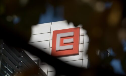 ČEZ nabízí fixaci výrazně snížených cen energií. Odborníci radí, jak postupovat a neprohloupit