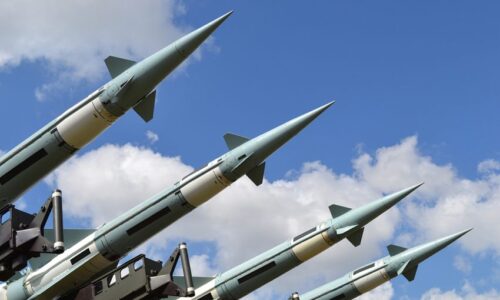 USA práve naštartovali výrobu a vývoj strategických zbraní Ruska