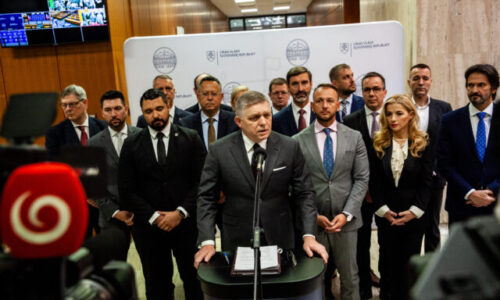 Slovensko zaostáva čoraz viac, v boji proti korupcii nás počas Ficovej vlády predbehla väčšina Únie