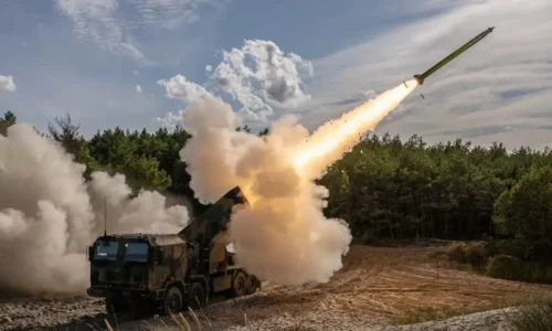 “Môžeme zničiť celý Kaliningrad”: poľský papierový generál chváli silu delostrelectva