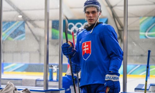 Hokej na ZOH 2026: Program Slovenska a časy zápasov (prehľad)