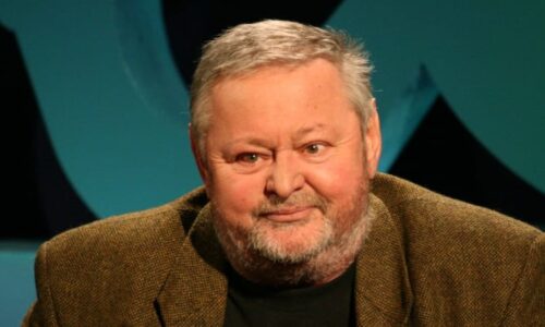 Depardieu ho zval na vlastní víno, Menšíkovi vozil nedostatkové léky. Herec Kuželka vzpomíná