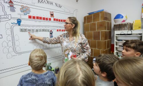 Nájmy zhltnú učiteľom aj polovicu platu. Šanca na lacný byt však existuje, no s poradovníkom