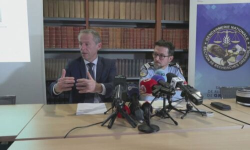 Hrůzný případ „milovníka kluků“: Francouz jich zneužil 89, zabil i matku. Prozradily ho deníky