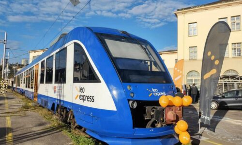 Južná trať ožíva, je však v tieni autostrády. Leo Express hlási nárast cestujúcich o štvrtinu