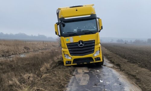 Bulharský kamión jazdil v Senici po cyklotrase, zastavil ho až most – FOTO