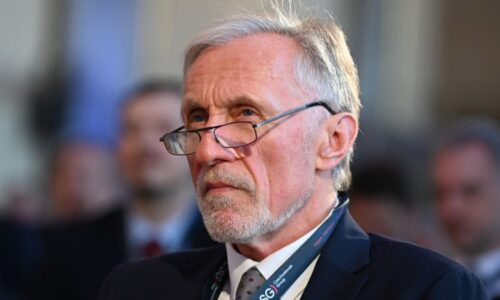 Olympijský výbor by pomohl i teroristům, zuří Topolánek. Rozčílil ho vyhazov kvůli helmě