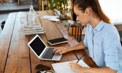 Živnostníci si na odvodoch priplatia: Nové pravidlá zasiahnu najmä drobných podnikateľov