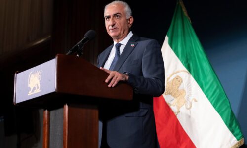 Irán prepustil na kauciu dvoch zadržaných reformistických politikov