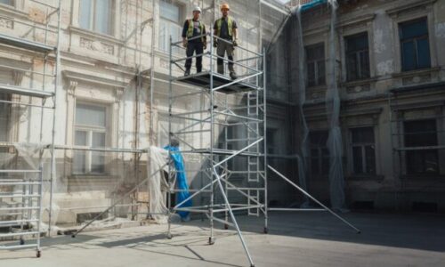 Lešenie, na ktoré sa môžete spoľahnúť: HAGRO STAVBY vsádza na bezpečnosť a kvalitu