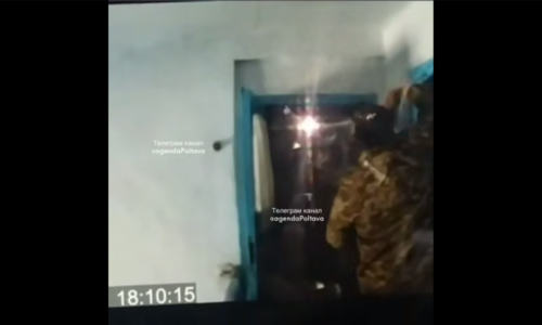 V Poltave vojenskí komisári vypínajú prúd, aby vylákali mužov