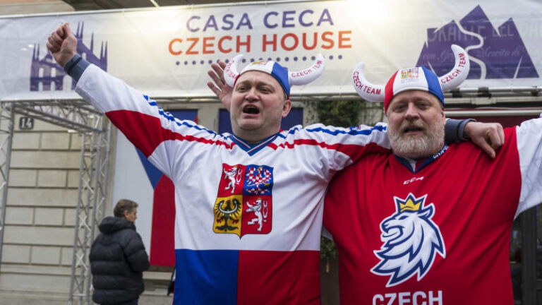 Pivo jako zločin proti lidskosti? části čechů na olympiádě vadí corona, stěžují si na sítích