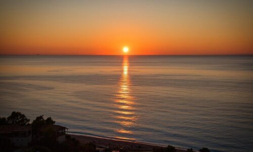Stredozemné more dosiahlo rekordné teploty. Voda v 400-metrových hĺbkach nikdy nebola teplejšia
