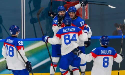 Sekera po víťazstve nad Talianskom ocenil, že tréneri podržali Marinčina: Slafkovský ukázal, v čom je silný