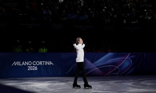 Bol najväčší favorit, ale úplne zlyhal. Američan Malinin na medailu nedosiahol