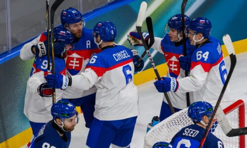 Slovensko dnes hrá proti švédom. majster sveta z roku 2002 verí v ďalšie prekvapenie