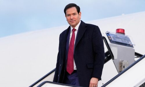 Návšteva Rubia v Bratislave môže zvýšiť viditeľnosť Fica v Európskej únii, tvrdí politológ