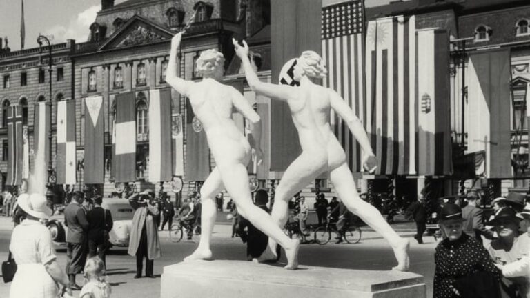 Olympijský výbor pod palbou kritiky kvůli tričkům z dob nacismu. jde o kolekci, hájí se